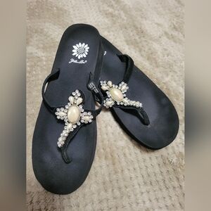 Yellow Box Black Jeweled Thong Sandals - Black